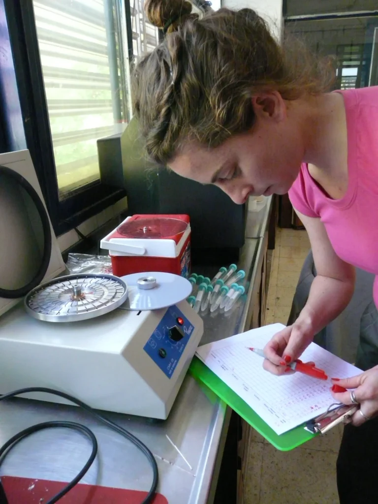 Cynthia Ursino in the lab analyzing some samples from her reasearch campaign